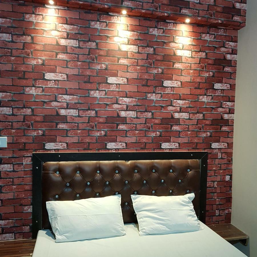 Hotel Varanasi Ganges מראה חיצוני תמונה
