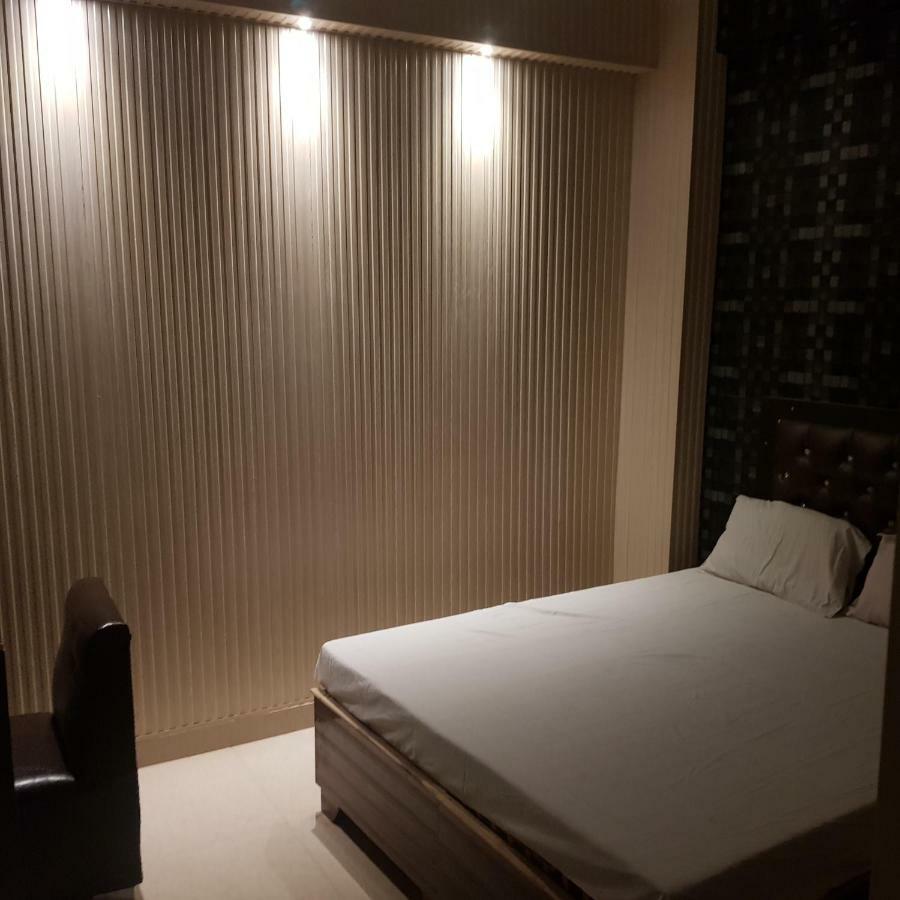 Hotel Varanasi Ganges מראה חיצוני תמונה